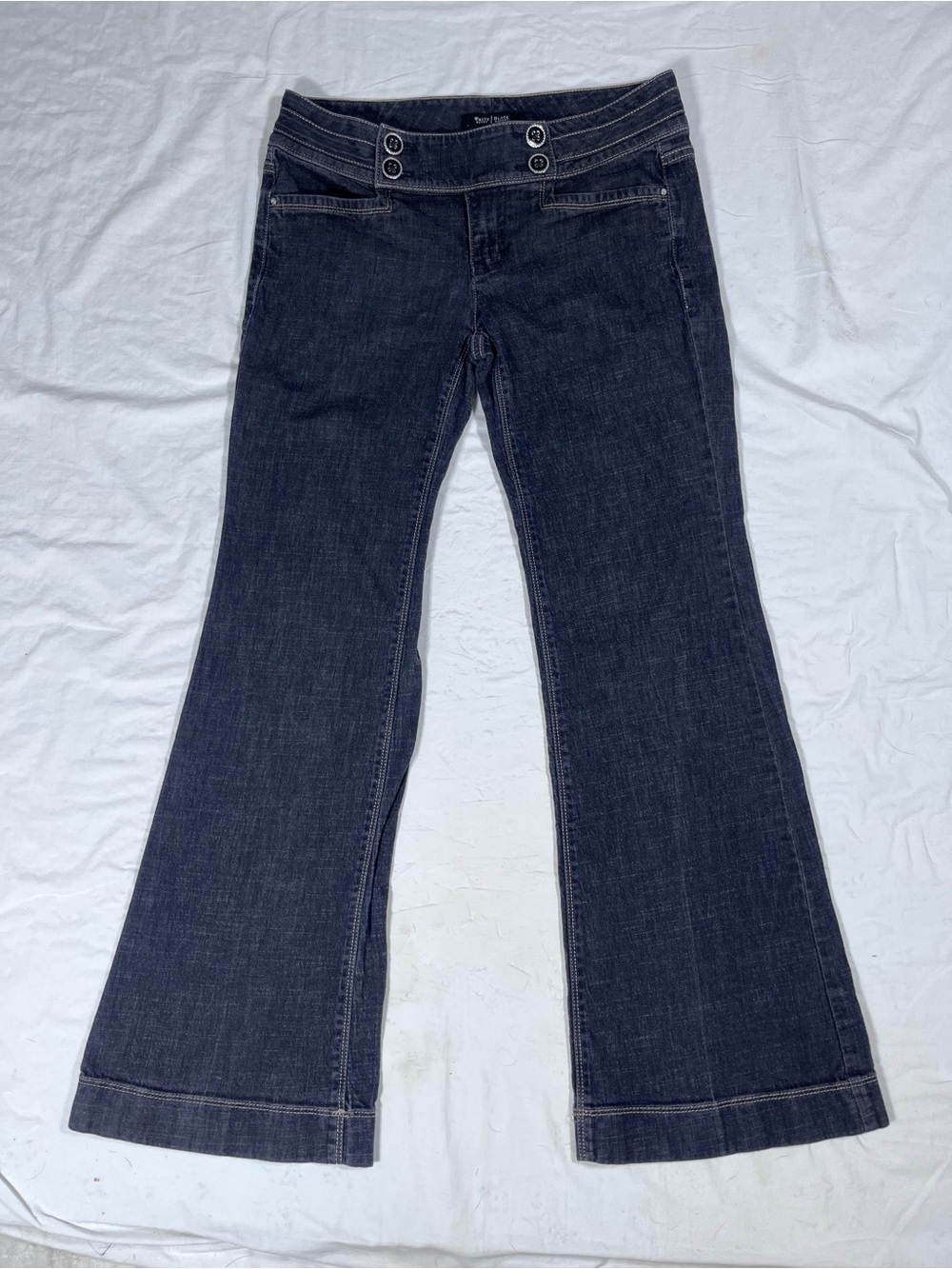 White House Black Market Blanc Flare Jeans Black Dark Wash Woman’s Size 4S